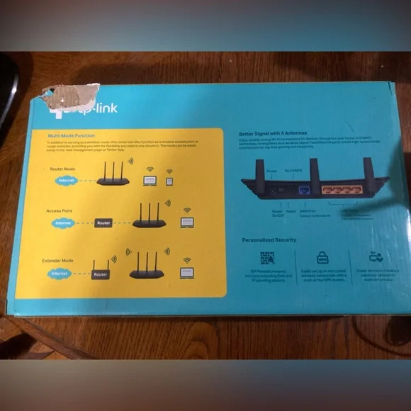 TP-Link Wireless Router - Picture 3 of 5